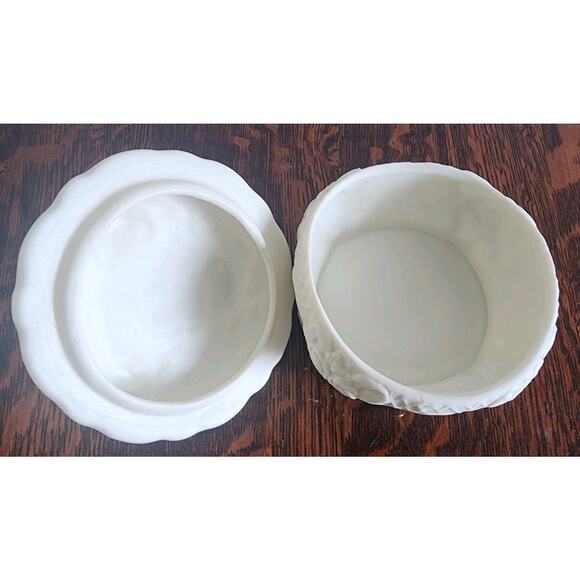 Lot of 3 Vintage Porcelain Trinket Boxes with Floral Rose Designs - Hand Painted - Picture 7 of 12